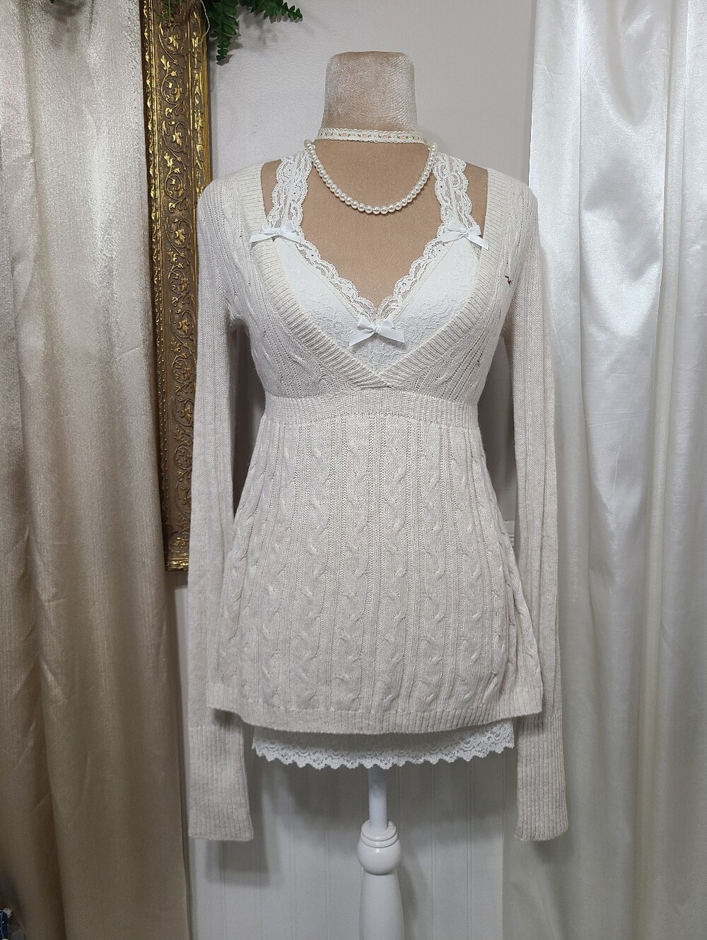 Rare Vintage Hollister Babydoll Sweater ♡ Y2K ♡ Rabbit Hair V Neck Baby Doll Top